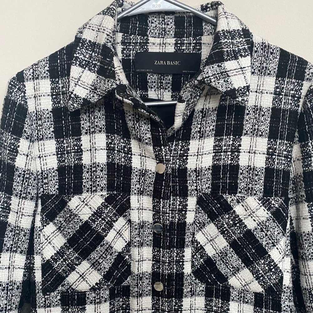 Zara Shacket - Picture 2 of 9